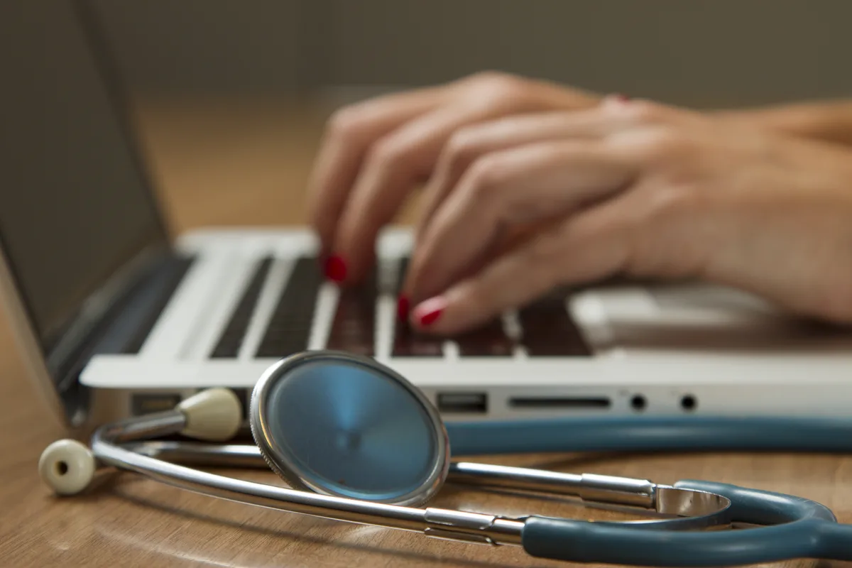 Online Consultation vs. Face-to-Face vs. House Visit: Which One Do You Need?